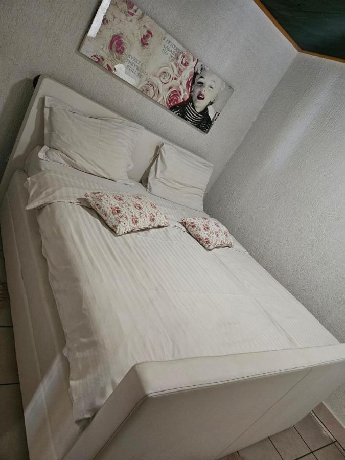 Apartmani Sanja Клейновиця Екстер'єр фото